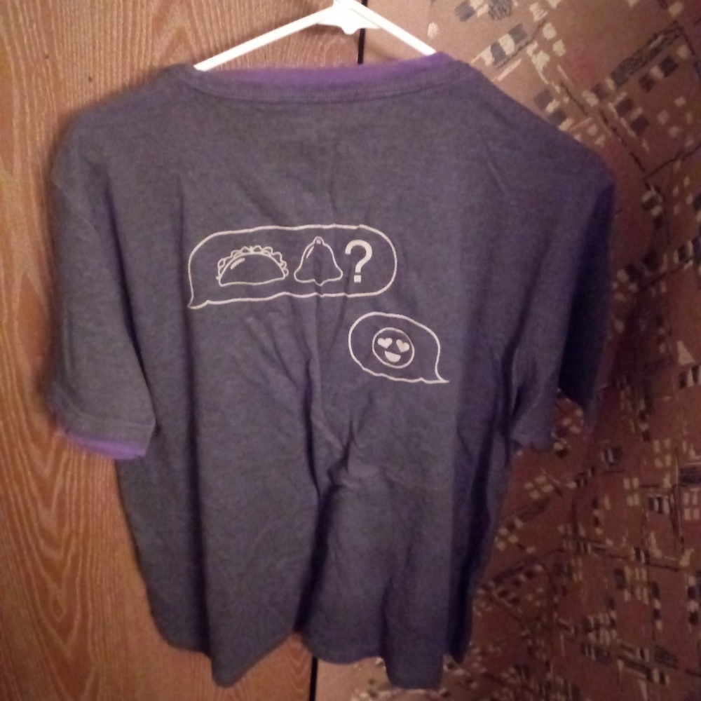 Taco bell tshirt